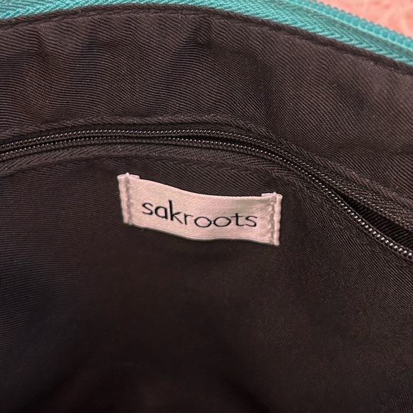 Sakroots Woman’s Hippie Chic Coated Canvas Multicolor Crossbody Bag - Picture 12 of 12